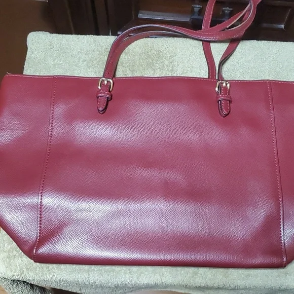 Coach Tote Bag - Picture 4 of 8